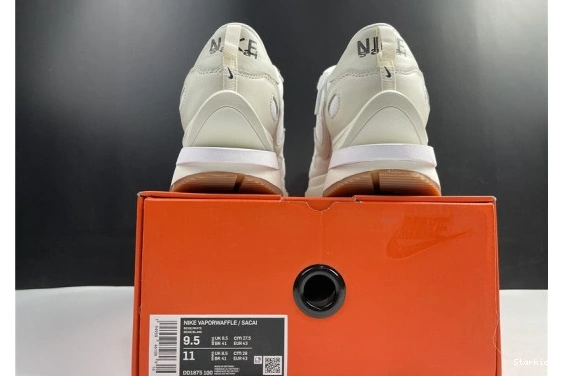 Sail Gum Sacai Nike Vaporwaffle DD1875-100 0320